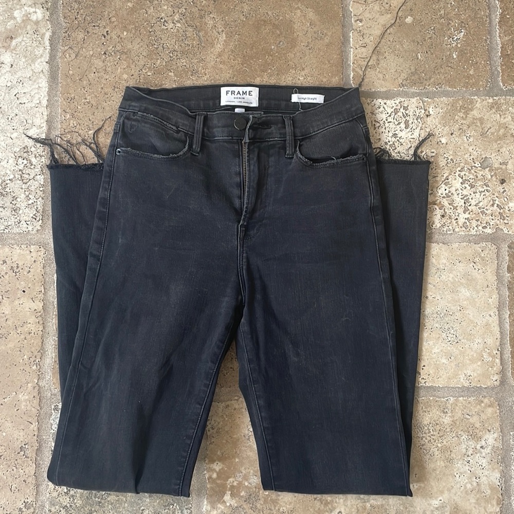 FRAME Straight Leg Jeans
